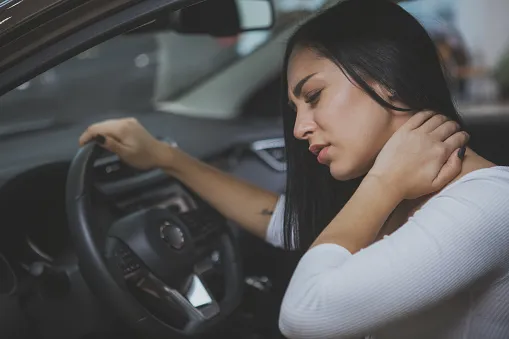The Symptoms of Whiplash Are Pain, Headaches, and Numbness
